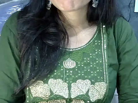 Neha Sharma2 online show from March 22, 1:39 pm