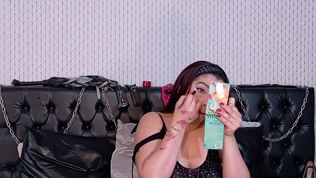 MollyRubio online show from April 14, 1:44 pm