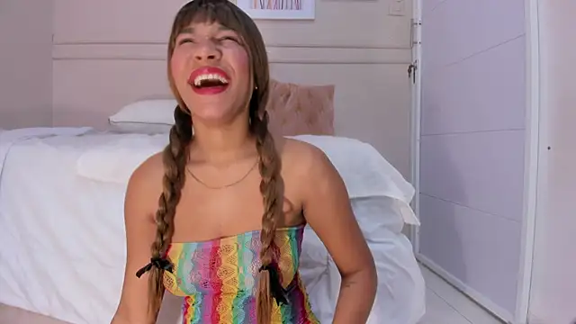 sheila x online show from March 13, 7:15 pm