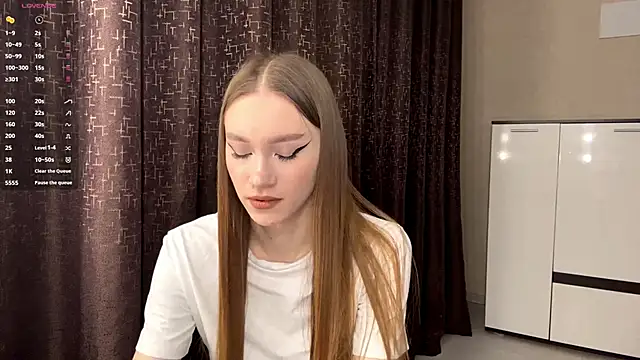 NuDonzze online show from March 30, 6:07 pm