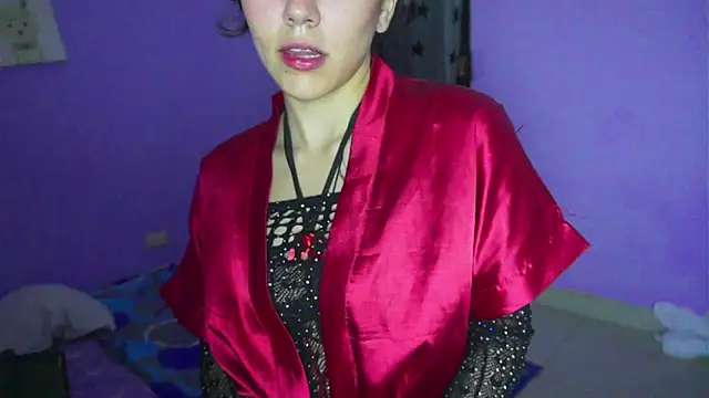 vanesa latina online show from February 28, 3:39 am