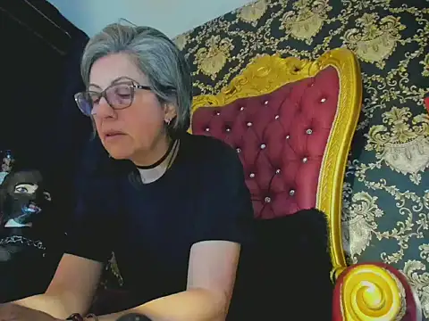 Hades Lyra online show from March 14, 3:57 pm