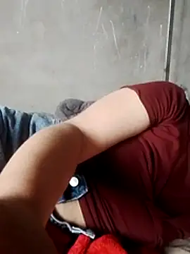 Miu la online show from April 1, 9:10 am