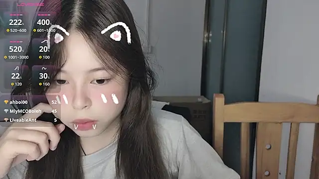 F-Yihao online show from April 11, 1:15 pm