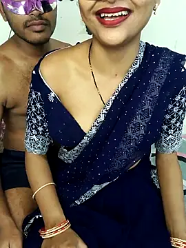 Sweet Cpl  online show from April 14, 1:05 am