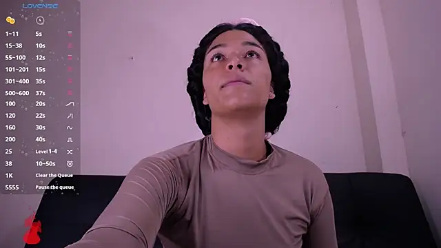 lovee megan online show from May 27, 12:57 pm