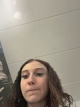 kenzyy28 online show from March 19, 1:21 am