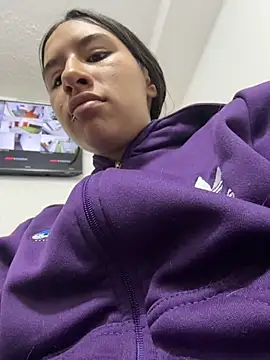 LilyRossi  online show from July 1, 12:48 pm