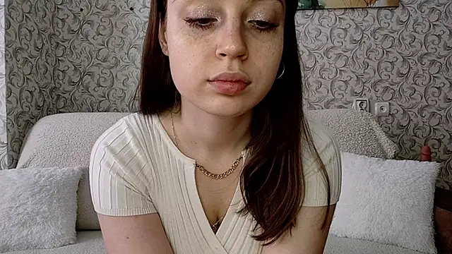 SofiaMoretti online show from June 17, 7:10 am