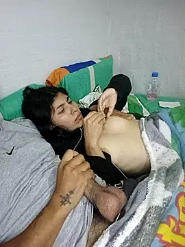 May and Noah online show from April 9, 1:41 am