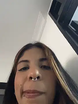 VioletaHills  online show from March 28, 12:48 pm