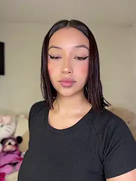 Im Danna  online show from March 9, 11:41 pm