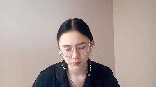 SolvedGlobe online show from April 2, 3:09 pm