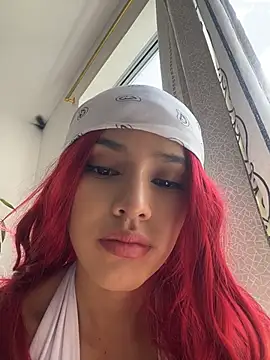 Mia-villalobos online show from May 22, 3:43 pm