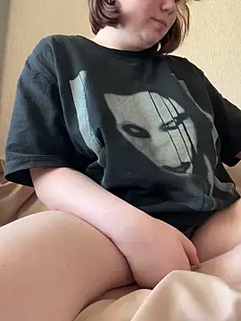 soft focus online show from April 11, 7:45 am