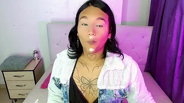 isadoraqueeen online show from April 17, 7:16 pm