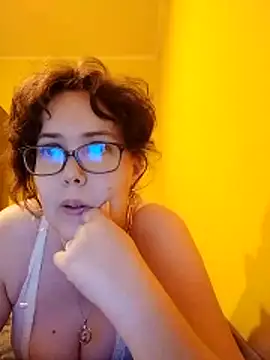 RealPervertCouple online show from April 13, 6:09 pm