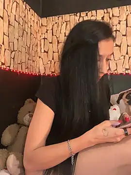 anamaria04 online show from March 29, 3:00 pm