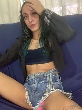 YasmimMayers online show from March 28, 4:28 pm