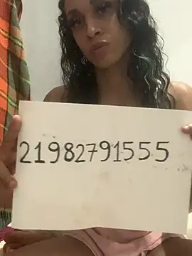 YasmimMayers online show from July 19, 11:51 pm