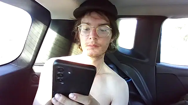 KinkyKittyBoy online show from June 16, 1:39 am