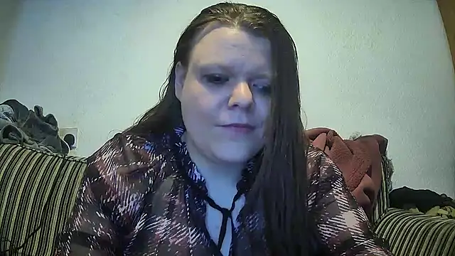 CrystalBabes online show from March 11, 11:40 pm