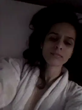 MissElen online show from March 6, 7:31 pm