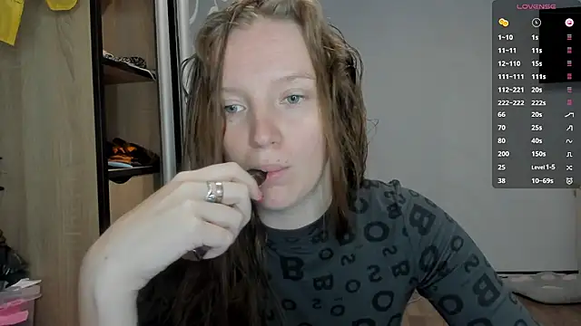 Mary Blu online show from October 18, 10:40 am