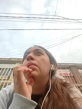 Im Luuu online show from April 21, 11:28 am