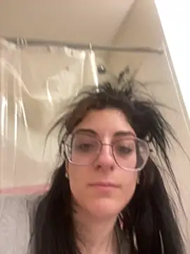 Mariyyumyums online show from March 21, 2:55 pm