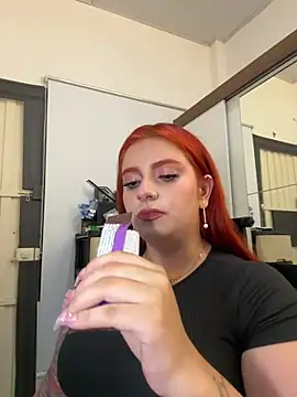 Emma Q0 online show from April 3, 1:14 am