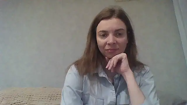 Luna2547 online show from March 20, 6:35 pm