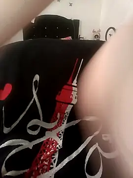 naomi unu online show from April 12, 8:44 pm