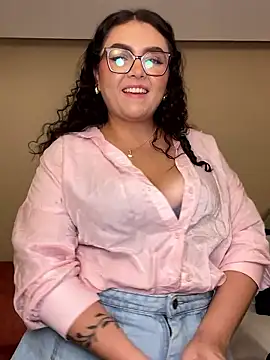 AlmaraRouge online show from April 14, 8:09 pm