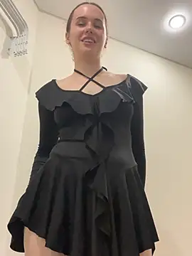 pinkpeachx online show from March 7, 5:31 pm