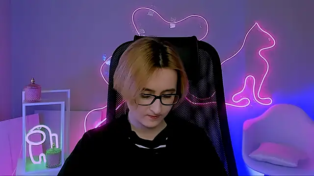 LixeLuna online show from March 6, 9:48 am