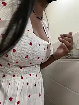 Muskan Hottyy online show from March 19, 7:13 am