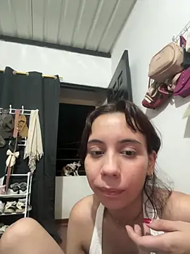 Nicole Cute04 online show from March 6, 3:12 am