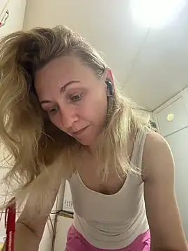 Secret Ladyx online show from May 10, 4:03 am
