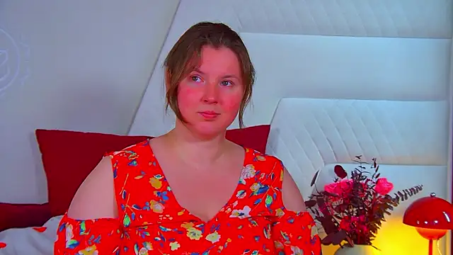 MelodyMoores online show from July 22, 6:47 am