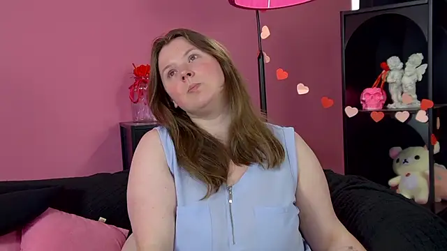 MelodyMoores online show from July 25, 7:04 am