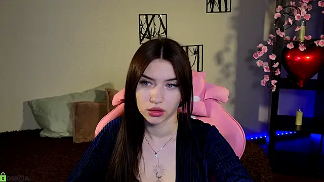 Sugar Kitten12 online show from March 22, 12:38 am