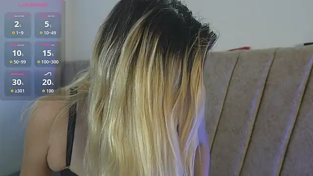 EliseColeman online show from April 24, 2:14 am