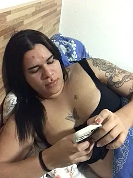 Gabrielaparaiso online show from July 8, 11:40 pm