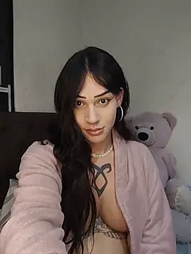 isabeladecaria online show from March 9, 9:12 am