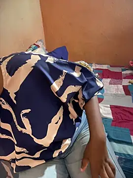 wildthroat online show from March 9, 2:31 pm