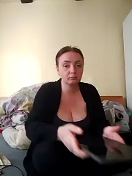 Bella-Monroe online show from April 23, 4:53 pm