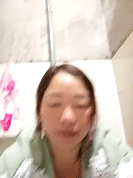 Yellow-pink online show from April 18, 10:53 pm