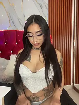 NATHASHA EC online show from March 18, 3:28 pm