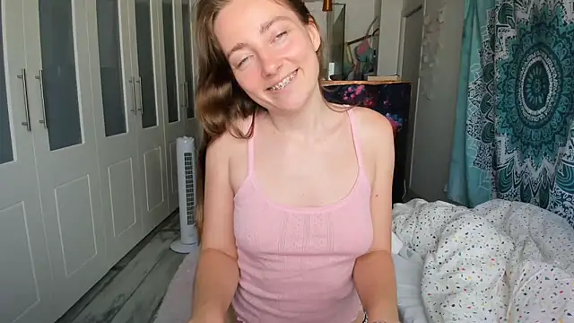LiaSasha online show from June 9, 4:28 pm